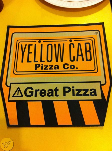 菲律賓推薦美食 Yellow Cab pizza